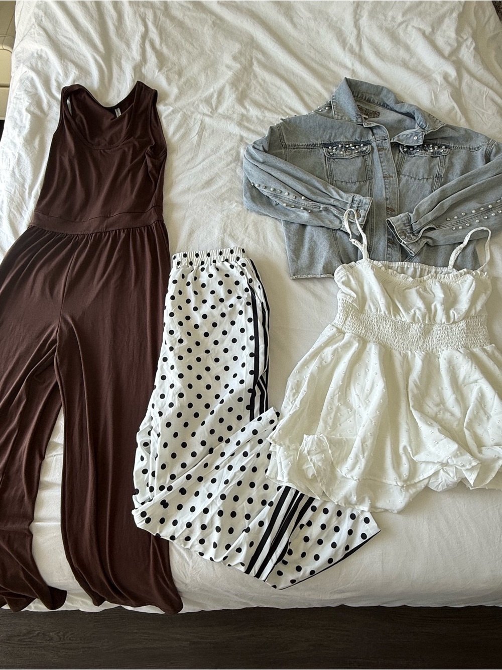 Clothing Bundle Size L